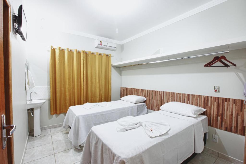 Hotel Cerrado Goiânia Oda fotoğraf